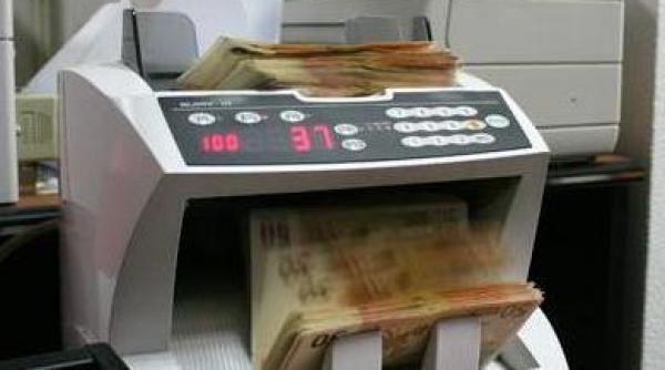 cursul de referinta anuntat de bnr a depasit pragul de 4 35 si se apropie de maximul istoric