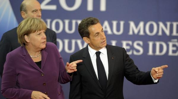 franta si germania le cer grecilor sa decida daca mai vor sau nu in zona euro