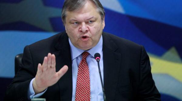 ministrul grec de finante se opune referendumului privind zona euro