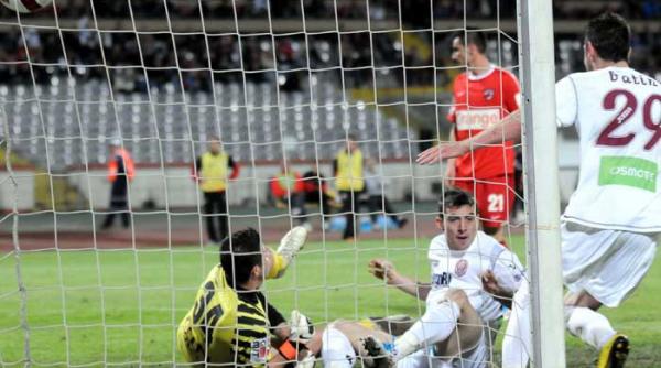 orgolii pentru fotoliul de lider