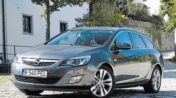 cameleonul opel astra st