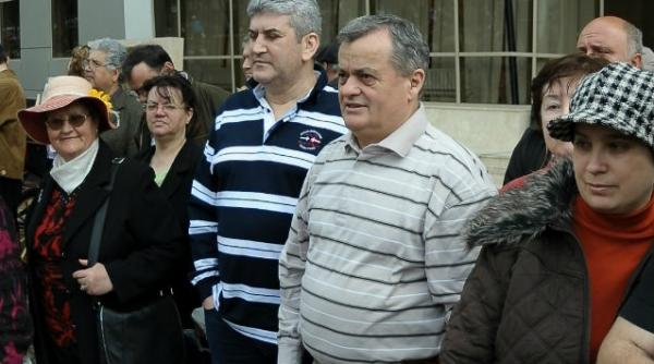 gabriel oprea taxarea averilor mari si foarte mari va aduce la buget noua miliarde de euro pana in 2015