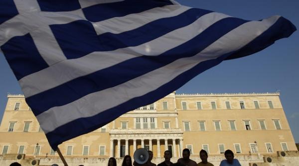 grecia cedeaza presiunilor ue si renunta oficial la referendum