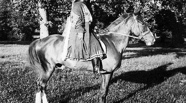 maria regina romaniei povestea vietii mele 38