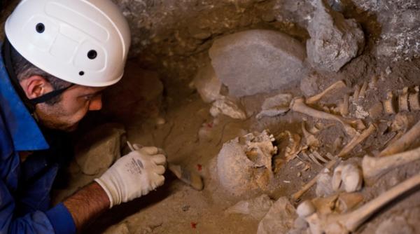 schelete romeo si julieta descoperite in italia foto