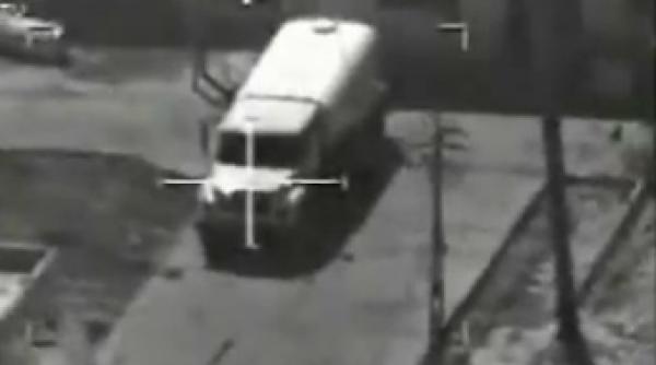 sinucigas terorist oprit cu o racheta hellfire de un elicopter apache video