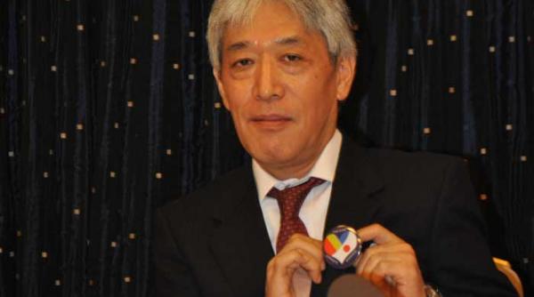 luna japoniei sau lectia de supravietuire