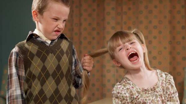 copilul tau este violent te musca sau te trage de par care sunt cauzele si ce trebuie sa faci