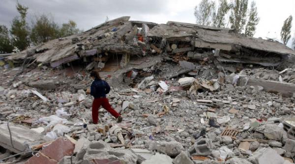 un nou cutremur cu magnitudinea de 5 7 grade in estul turciei
