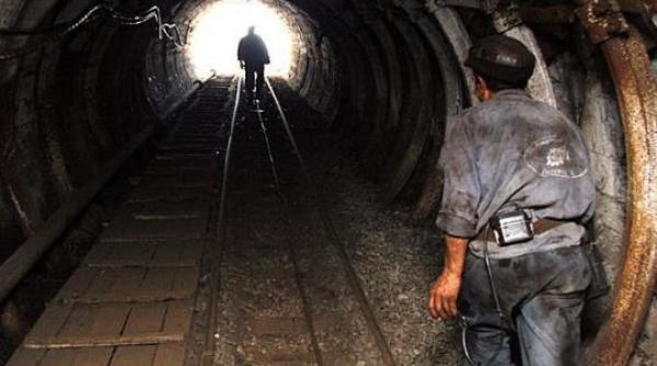 accident la mina lupoaia un barbat a murit dupa ce o grinda s a prabusit peste el