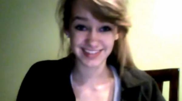 o adolescenta a impresionat mii de oameni povestind despre mama ei care s a sinucis video