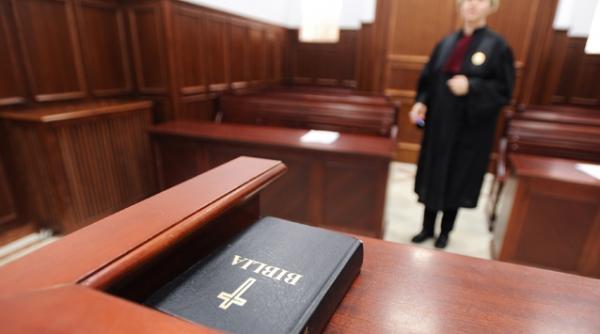 ghenosu condamnat la noua ani de inchisoare