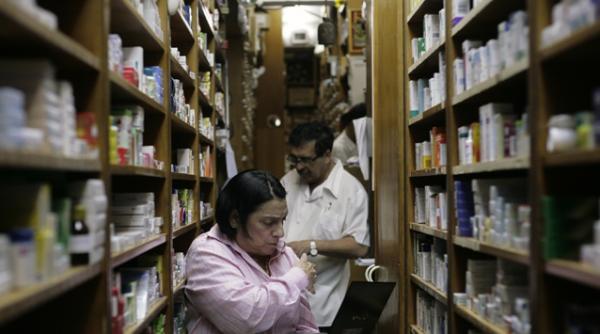 zeci de mii de bolnavi de tiroida lasati fara medicamentul vital ministerul sanatatii piata e libera