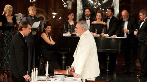 actorii romani joaca la londra cu casa inchisa