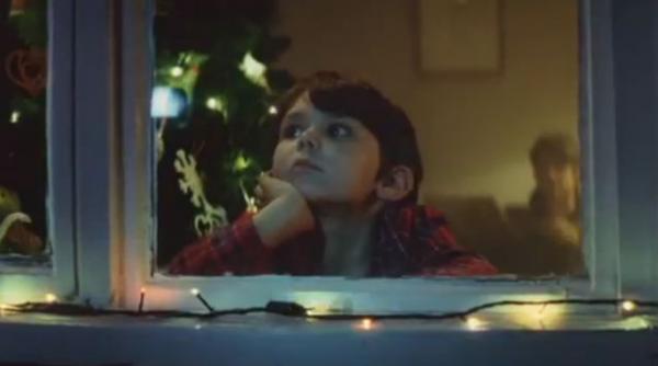 cea mai tare reclama de craciun vezi clipul care a avut 500 000 de vizualizari in doar cateva ore video