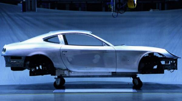 aluminiu versus fibra de carbon