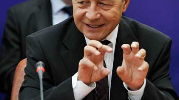 basescu minte de ingheata comisia europeana ce au declarat oficialii ce pentru jurnalul national