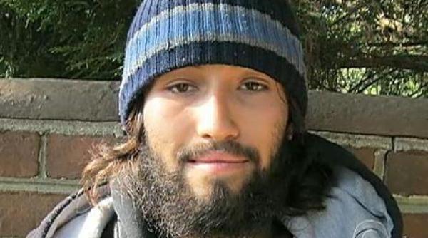 arma folosita in atentatul esuat de la casa alba a fost fabricata in romania tanarul arestat despre obama este anticristul si trebuie ucis