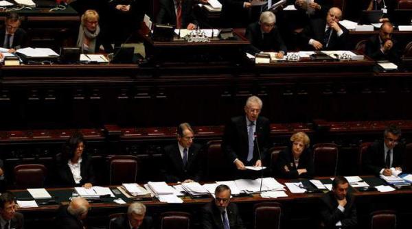 guvernul monti a obtinut increderea parlamentului italian