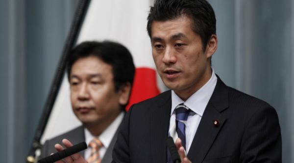 ministrul japonez al mediului renunta la salariu pentru a rascumpara o gafa a functionarilor sai