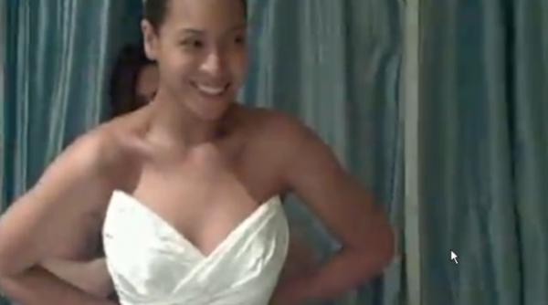 vezi ce rochie a purtat beyonce cand s a casatorit in secret cu jay z video