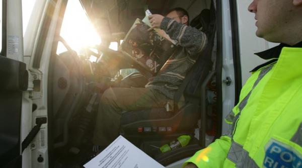 razie pe autostrada bucuresti pitesti politistii verifica daca masinile sunt echipate de iarna