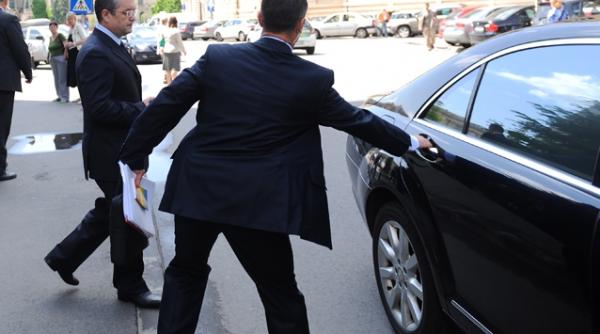 emil boc audiat ca martor intr un proces deschis de sov vintu nu este un simplu cetatean al romaniei