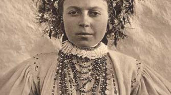 povestea zilelor saptamanii sfanta joi protectoarea holdelor