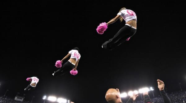 24 noiembrie 2011 imaginile zilei