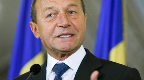 basescu ameninta romania nu este dispusa sa plateasca lacomia bancilor straine