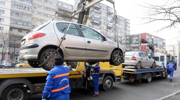 doar fraierilor fara valoare le sunt ridicate masinile parcate ilegal video