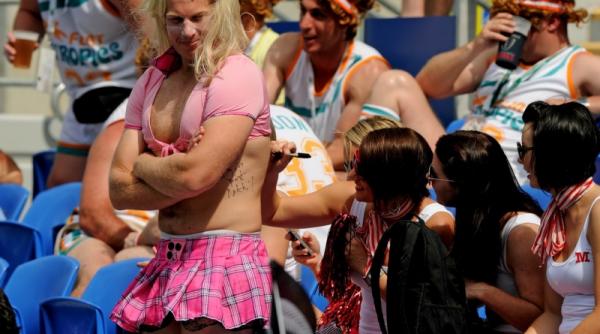 25 noiembrie 2011 imaginile zilei