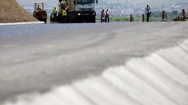 costurile si ritmul de lucru fac din autostrada bechtel o candidata la cartea recordurilor