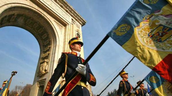 parada militara fasole si huiduieli