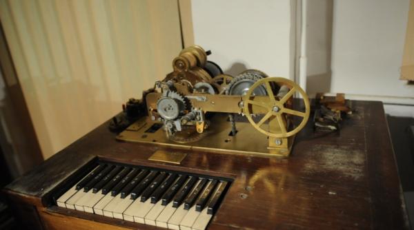 unirea de la 1918 cu telegrame si telefoane de campanie