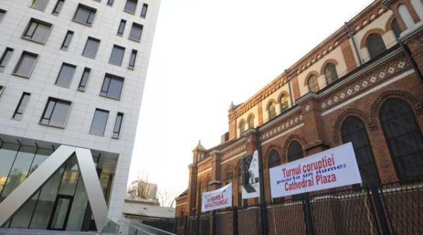 cathedral plaza o vezi si nu e