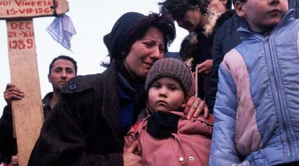 cum si au petrecut sfarsitul lumii vinerian badoi a fost printre primii care au strigat in bucuresti jos ceausescu
