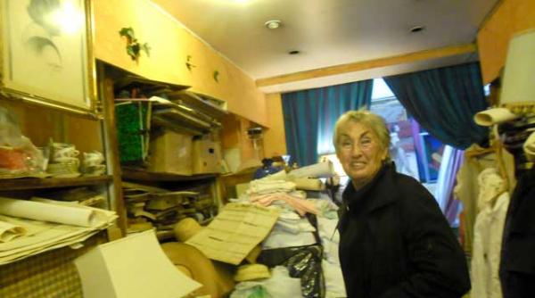 cu manuscrisele lui cioran ar putea lua o ferma imi plac copiii care cunosc gustul caviarului