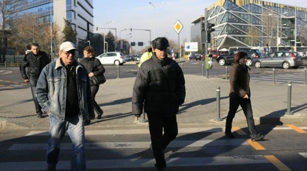 masura crizei care va veni comenzile industriale au scazut in octombrie cu 17 8 afacerile cu 5 5