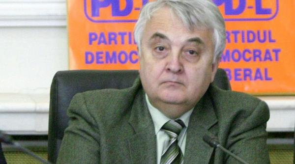 mircea cinteza demisioneaza din senat