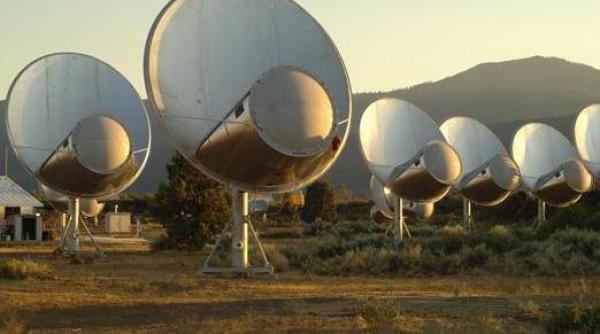 vanatoarea de extraterestri continua seti a obtinut finantarea necesara