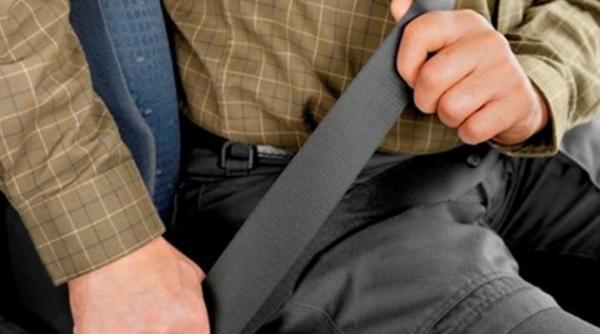 the economist ii avertizeaza pe romani puneti va centura de siguranta 2012 va fi un an greu