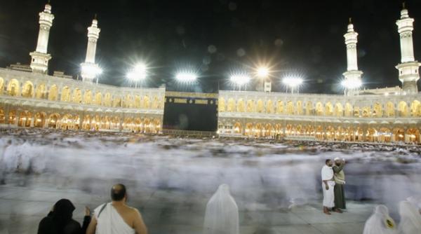 un australian condamnat in arabia saudita la 500 de lovituri de bici pentru blasfemie video