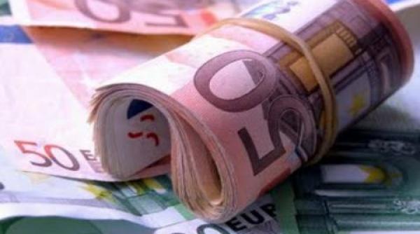 veste buna pentru romanii cu credite in euro euribor a scazut pentru prima oara in istorie la 1