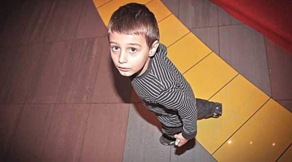 suntem dar ne este urat