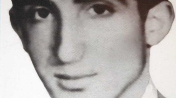 a murit in transee in bratele fratelui sau