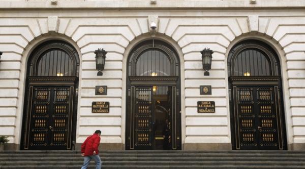 bnr a imprumutat noua banci cu 1 7 miliarde euro intr o singura zi