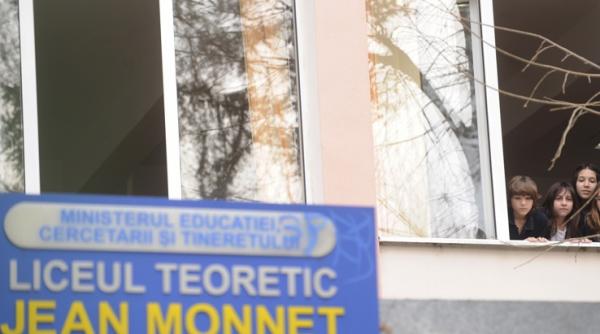 elevul de la jean monnet ridicat de politisti este fiul unui consilier pdl tulcea