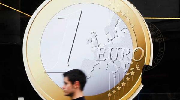 salvarea euro incepe sa se duca pe copca mai multi lideri europeni contesta acordul de la summit