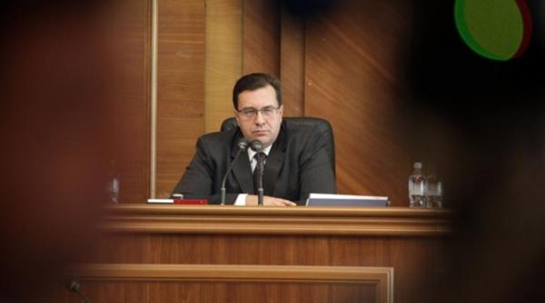 democratul marian lupu favorit la prezidentiale din moldova fiind singurul candidat totusi s ar putea sa nu fie ales